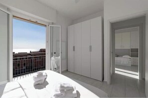 Bed sheets - Vrbo Property (Borgio)