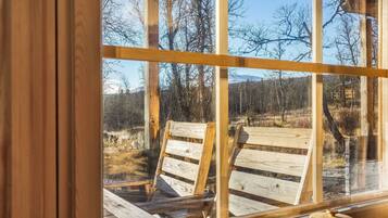 Cabin, 4 Bedrooms, Non Smoking, Mountain View | Interior