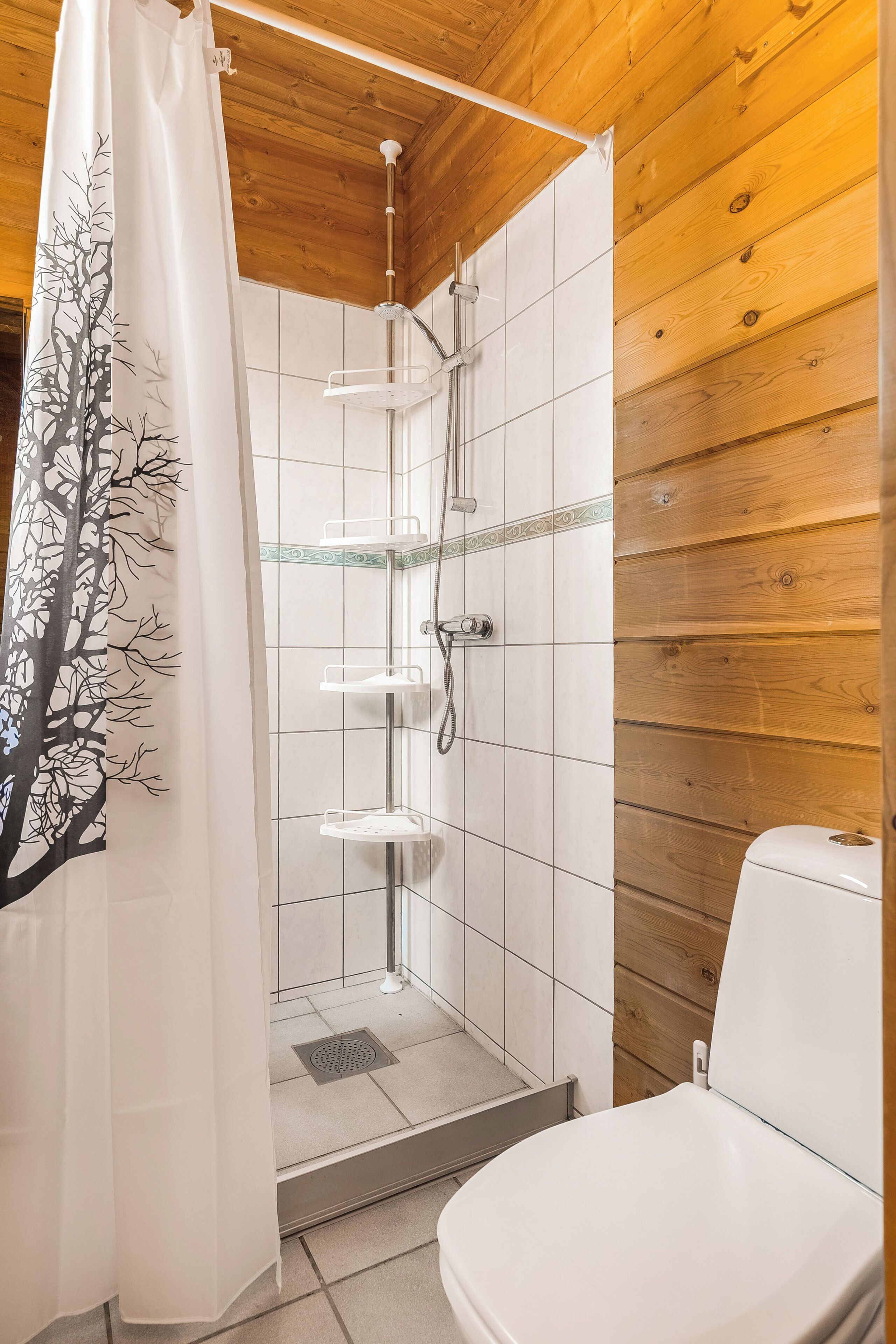 Cabin, 4 Bedrooms, Non Smoking, Mountain View | Bathroom