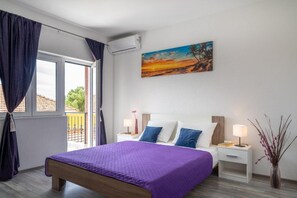 4 Schlafzimmer, Bügeleisen/Bügelbrett, WLAN, Bettwäsche