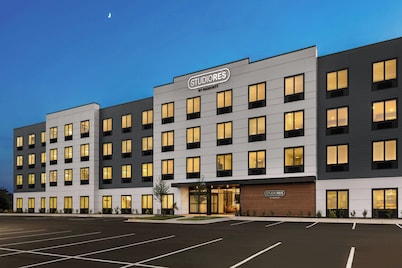 StudioRes by Marriott Fayetteville West