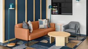 Lobby - StudioRes by Marriott Fayetteville West (Fayetteville)