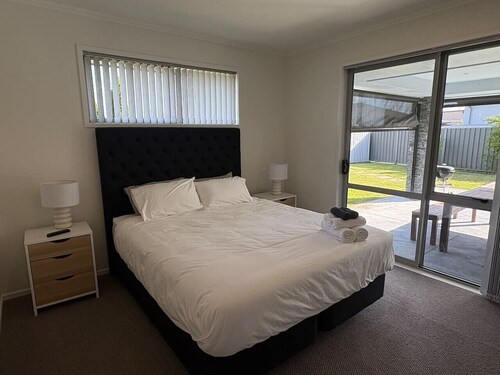 Modern Napier Comfort
