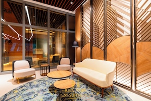 Lobby sitting area - Jewel Oxley by KLCC Park Suites (Kuala Lumpur)