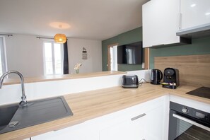 Private kitchen - Vrbo Property (Eu)