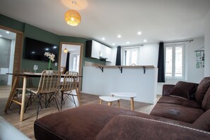 Living area - Vrbo Property (Eu)