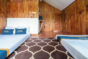 Superior Room - RB Cottage Resort by ARBA (Pangalengan)