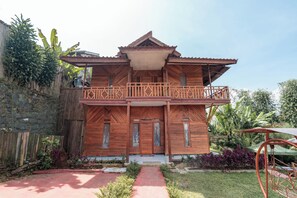 Bahagian luar