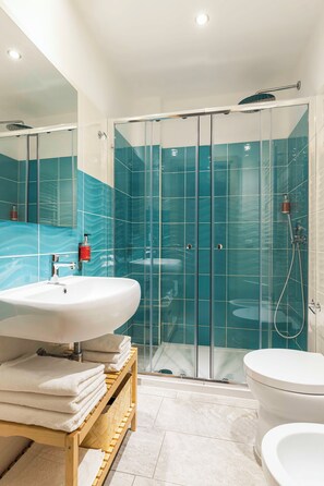 Bathroom - Cagliari Center Charming by Accomodo (Sardegna)