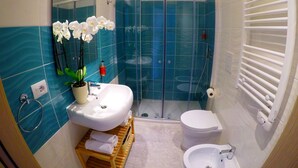 ห้องคอมฟอร์ทดับเบิล, วิวเมือง | ห้องน้ำ