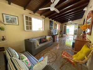 Living area - Vrbo Property (Deshaies)
