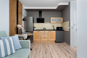 TV, offices
