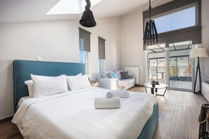 2 bedrooms, iron/ironing board, WiFi, bed sheets - ROOFTOP NEST (Agios Dimitrios)