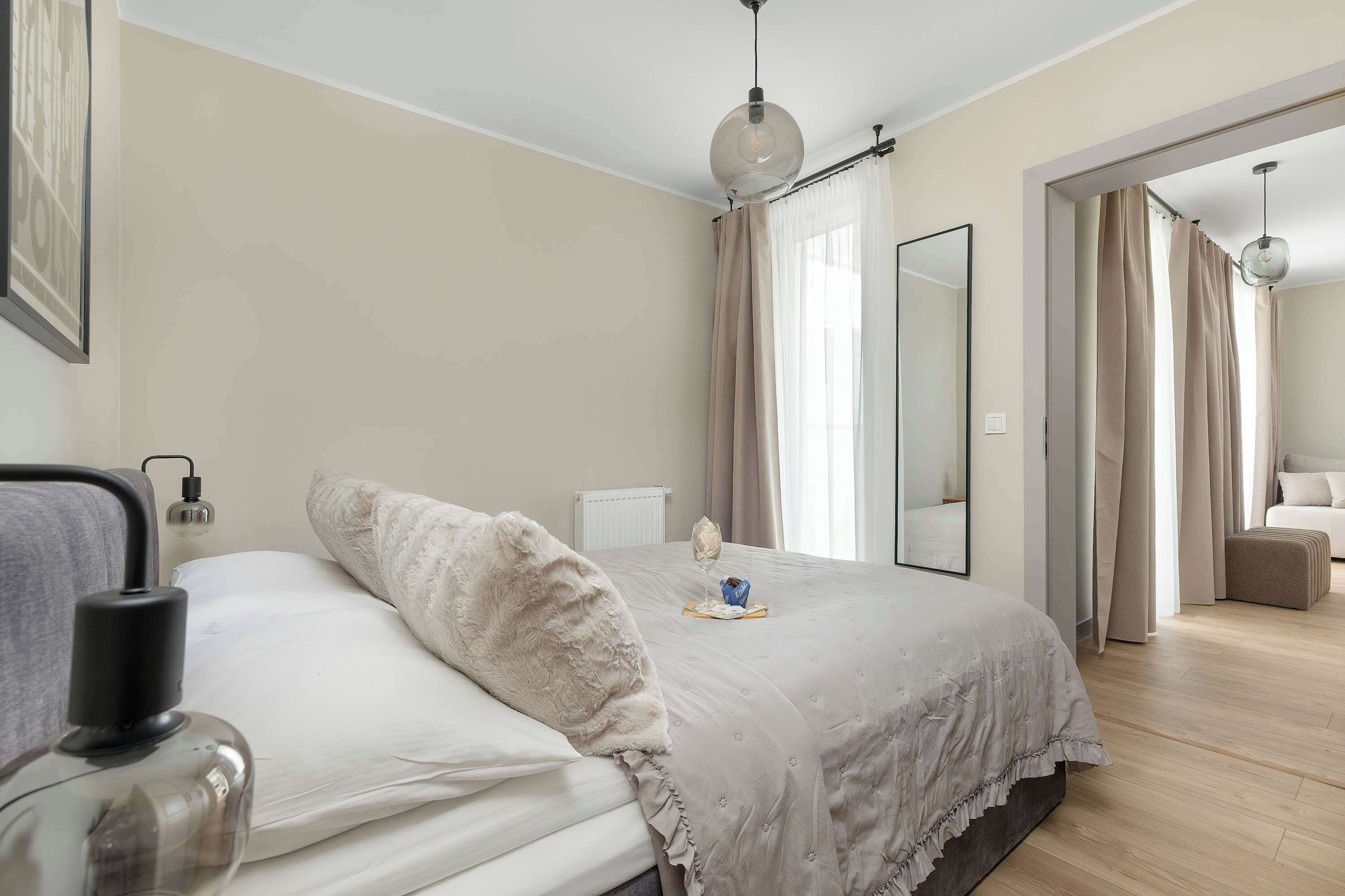 1 bedroom, iron/ironing board, travel crib, WiFi