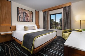Room - 2-bedroom Luxury Resort Royal Tahitian Suite (Las Vegas)