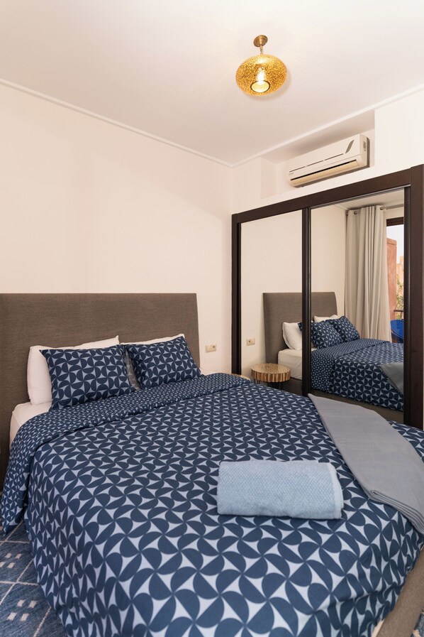 Iron/ironing board, WiFi, bed sheets - Vrbo Property (Marrakesh)