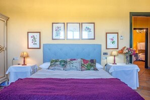 Chalet Luxury, balcone, vista giardino | Ferro/asse da stiro, Wi-Fi gratuito
