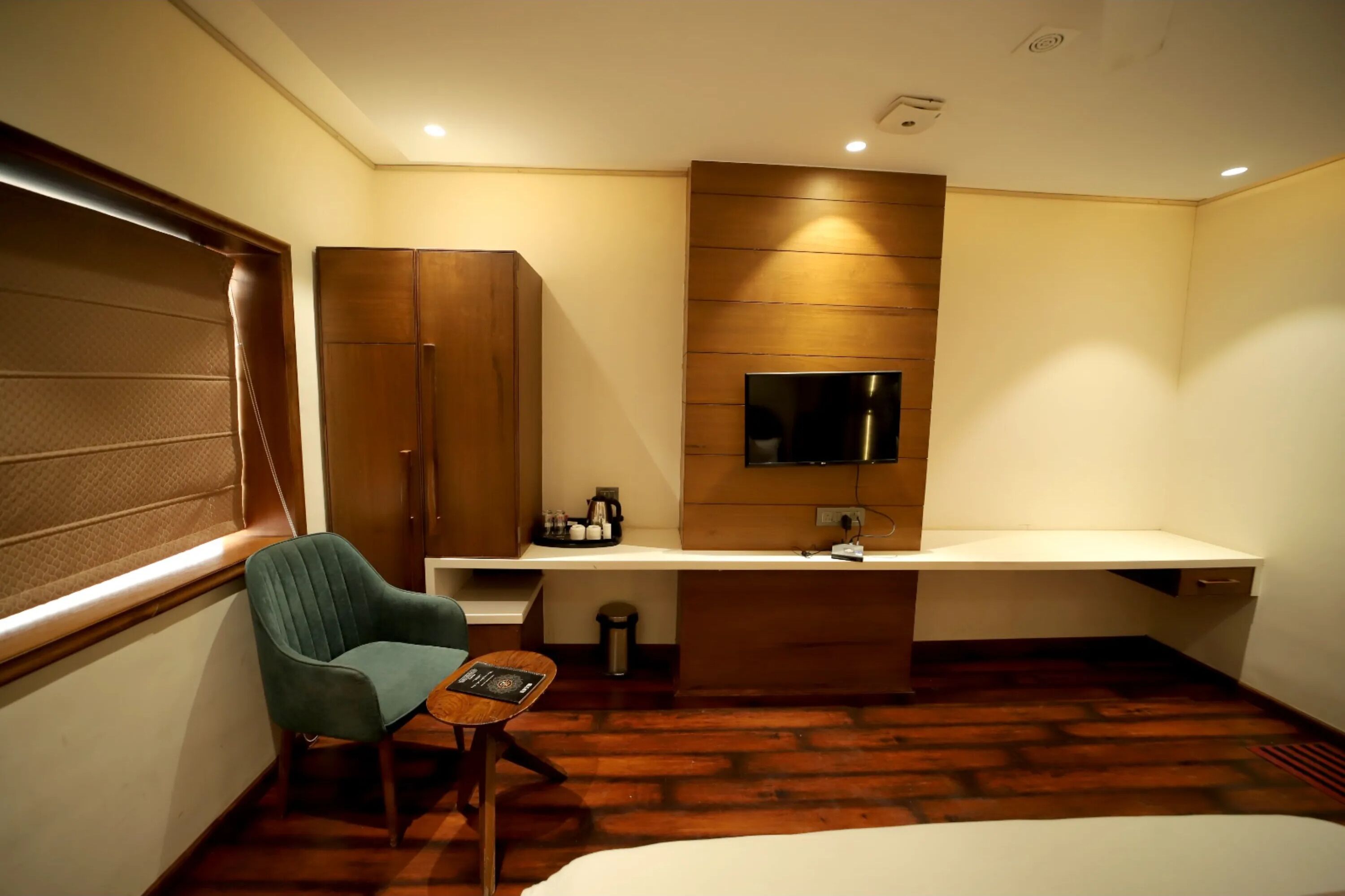 Chambre Prestige double, vue sur la ville | Vue de la chambre