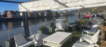 Péniche à Namur • Perle rare • 8 pers