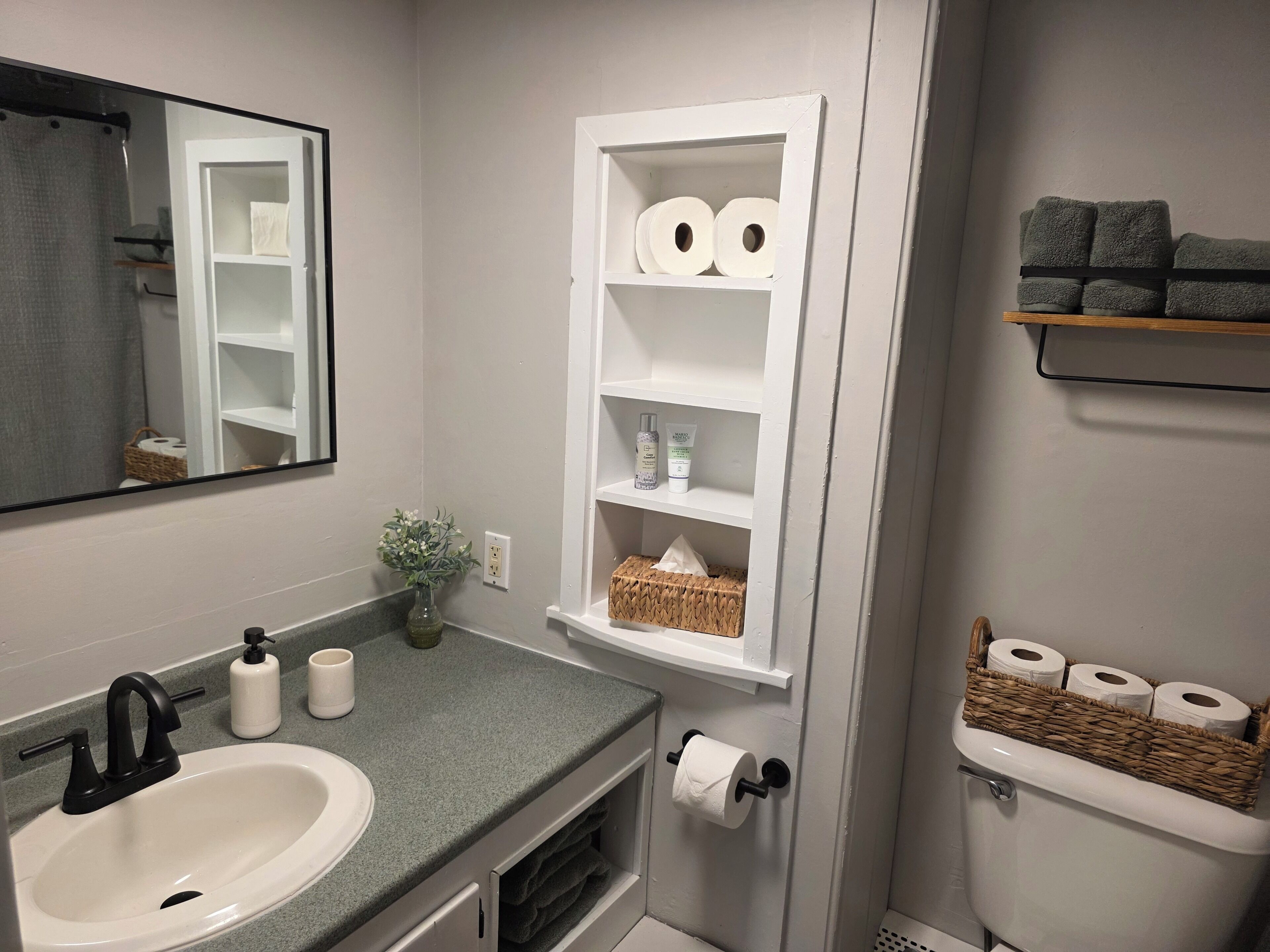 Hårtørrer, håndklæder, Sæbe, Shampoo