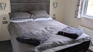 2 bedrooms, free WiFi