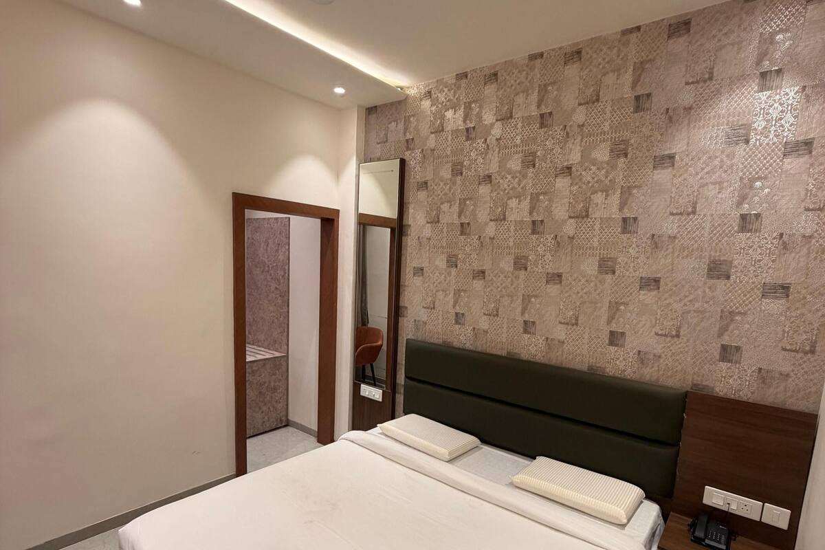 Standard Room | Free WiFi