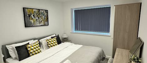 2 bedrooms, WiFi, bed sheets