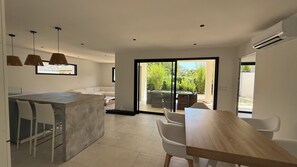 Interior - Magnificent luxury detached villa T4 private pool (Santa-Lucia-di-Moriani)