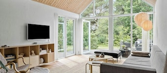 Holiday home on a large natural lot by Hjarbæk