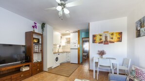 Living area - AlmeriaSuite Las Negras Beach (Níjar)