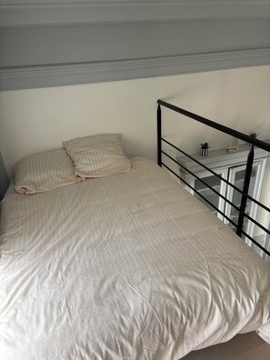 WiFi, bed sheets - Vrbo Property (Abbeville)