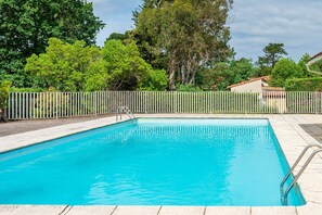 Pool - Home Between Town Center and Beach, with Shared Pool (Capbreton)