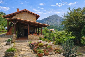 Exterior - Vrbo Property (Sobrepiedra)