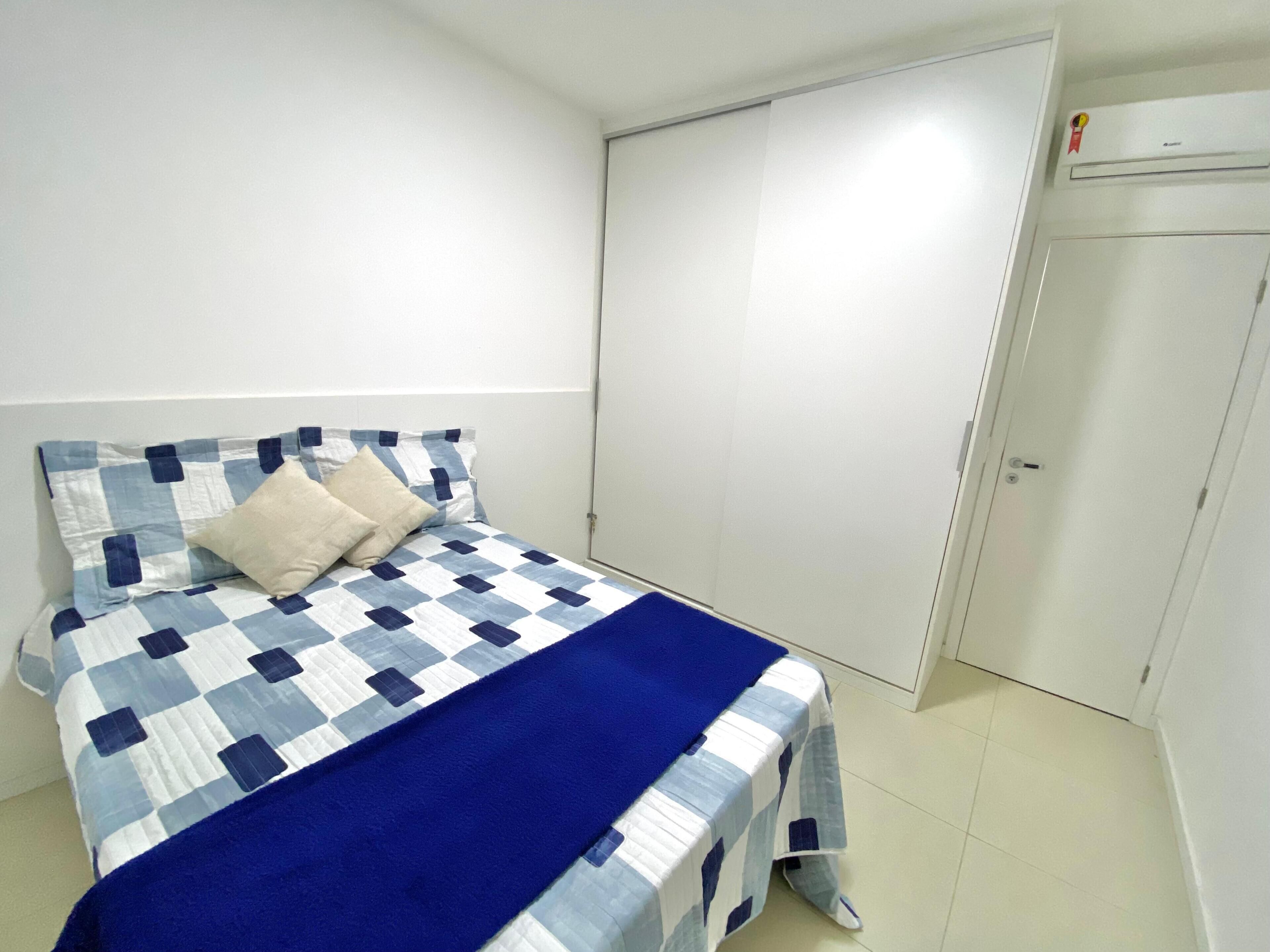 Family Apartment, Garden View | Blackout drapes, iron/ironing board, free WiFi