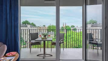 Departamento superior, balcón, vista a la ciudad | Balcón