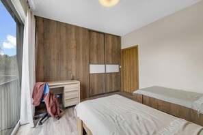 2 chambres, fer et planche à repasser, Wi-Fi