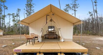 Rustic Luxury Glamping Experience with Lakes, Wildlife & Adventure in Wewahitchka, Florida