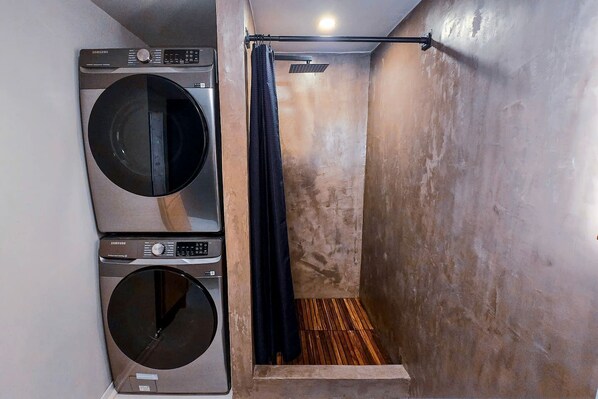 Interior - Retro Camper Retreat with Firepit & Hot Tub Escape in Sevierville, Tennessee (Sevierville)