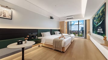 Phòng 2 giường đơn Superior, quang cảnh thành phố | Bộ đồ giường cao cấp, nệm có lớp đệm bông, trang trí khác biệt
