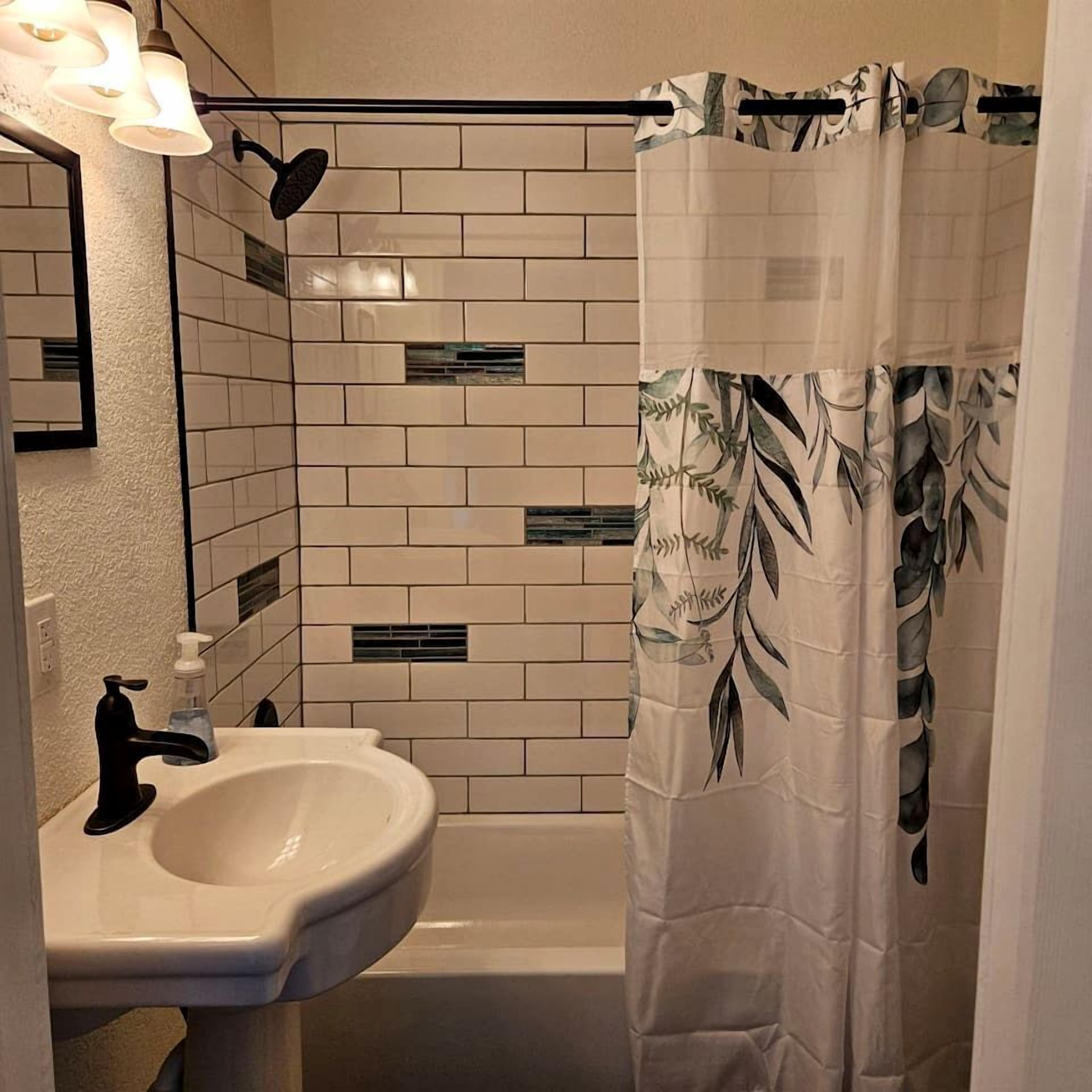 Hair dryer, towels