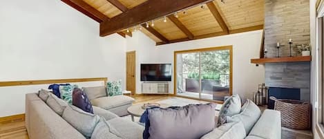 House | 4 bedrooms, Internet