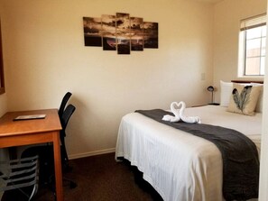 Unclassified image, 4 of 15, button - Tranquil Hideaway with Gazebo & Star-Filled Nights in Williams, Arizona (Williams)