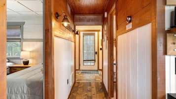 2 chambres, bureau, Wi-Fi, draps fournis