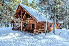 Exterior - Cozy Rustic Log Cabin with Trails & Wildlife Near Yellowstone, Island Park Idaho (Island Park)