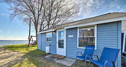 Cozy Lakeside Cabin with Dock & Fire Pit Access in Houghton Lake, Michigan