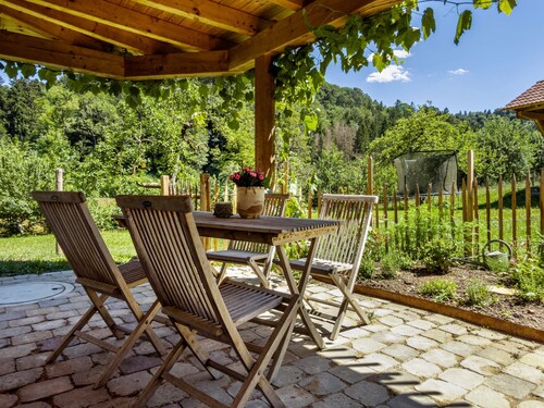 Appartement « Waldruhe » avec terrasse privée et Wi-Fi