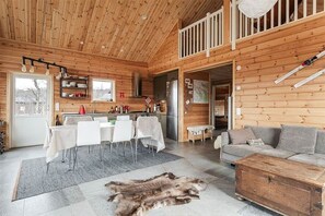 Cabin, 3 Bedrooms, Pets Not Allowed, Mountainside | Living area - Tännstoppet - Tänndalen (Tänndalen)