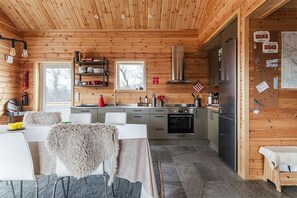 Cabin, 3 Bedrooms, Pets Not Allowed, Mountainside | Private kitchen - Tännstoppet - Tänndalen (Tänndalen)