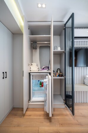 In-room safe, blackout curtains, iron/ironing board, free WiFi - Pia Homes - Nevizade (İstanbul)