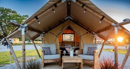 Impressive Glamping Tented Cabin in Cassville, Missouri